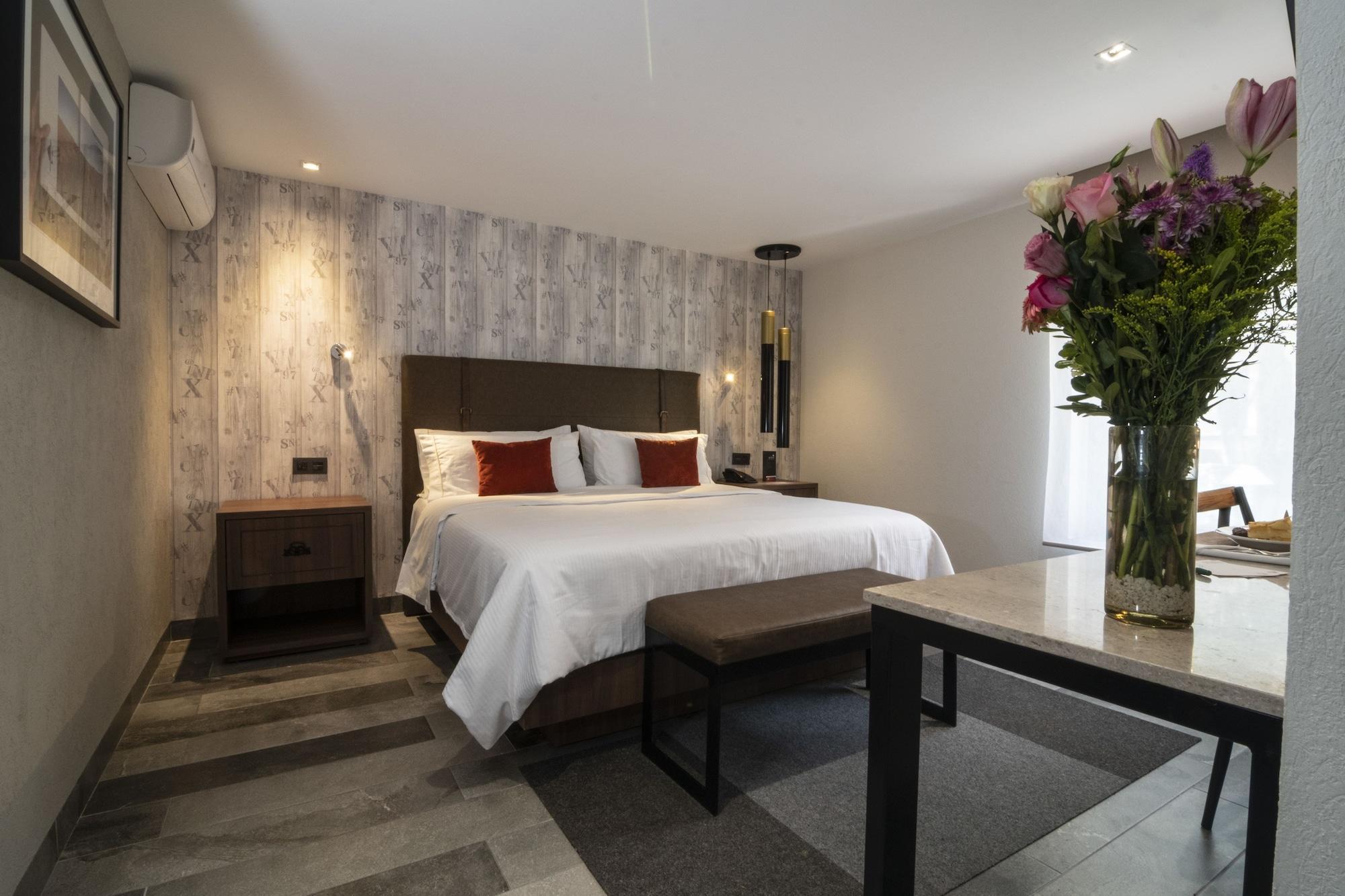 גואדלחארה Hotel Ronda Minerva מראה חיצוני תמונה